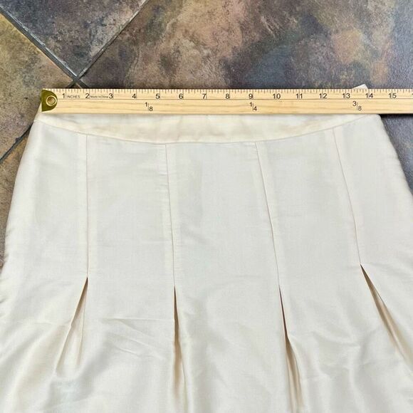 H&M Beige Pleated Lined Zipper Back Skirt 10 - Picture 2 of 8